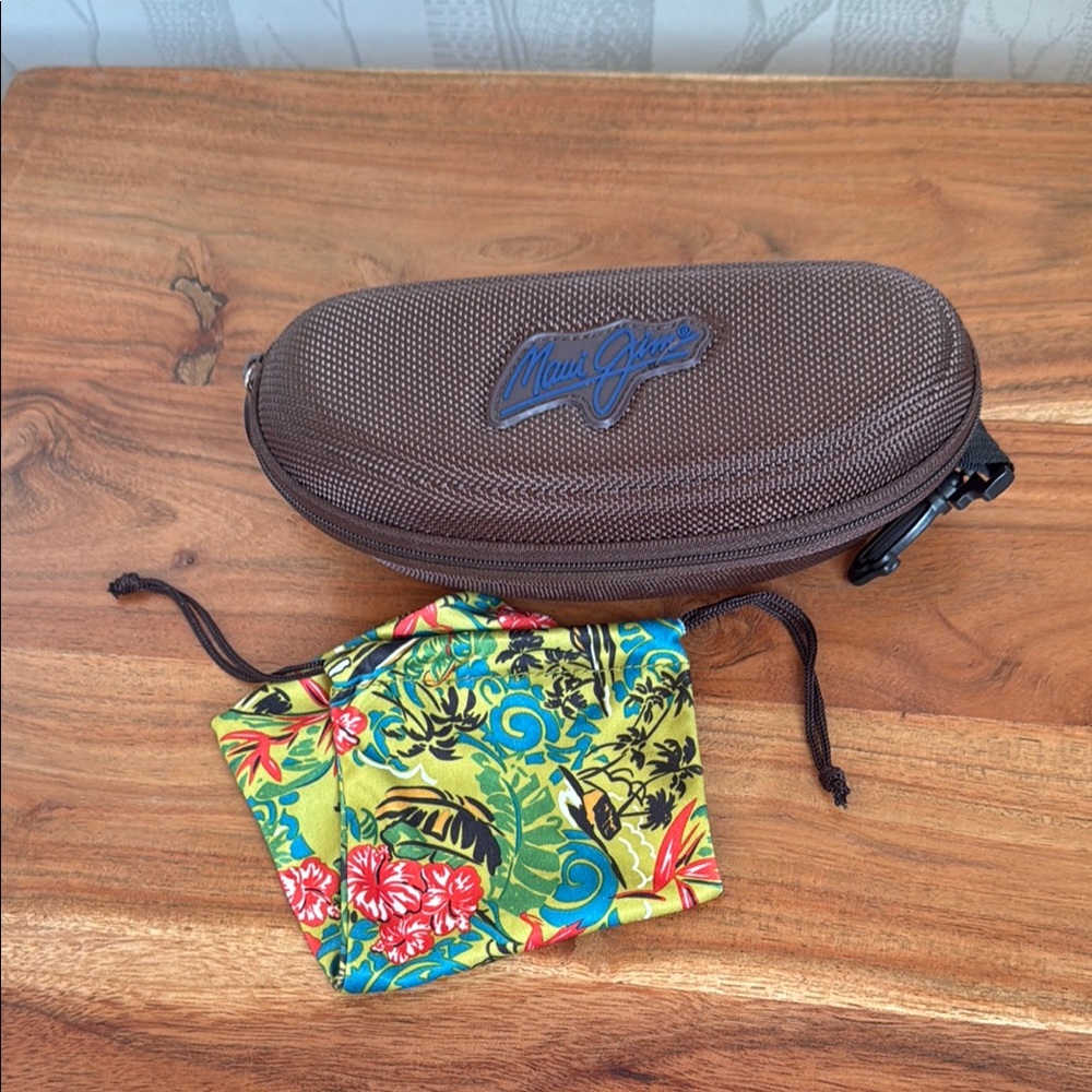 Maui Jim Brown Sporty Sunglasses Case with Clip and Floral Pouch